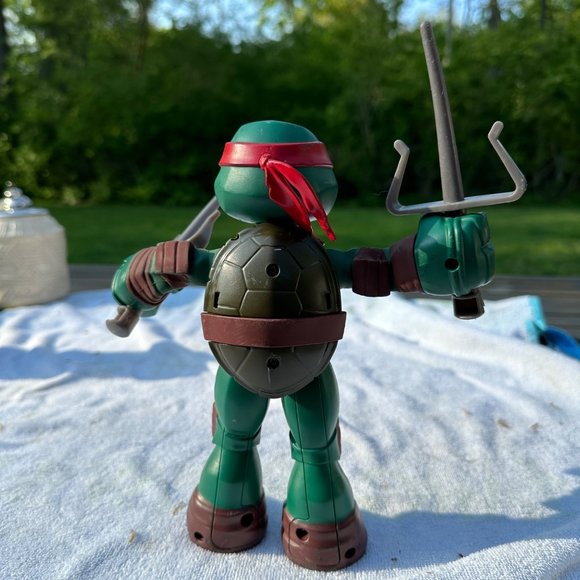 TMNT Raphael 8.5" Figure Teenage Mutant Ninja Turtles Toy - Picture 3 of 7